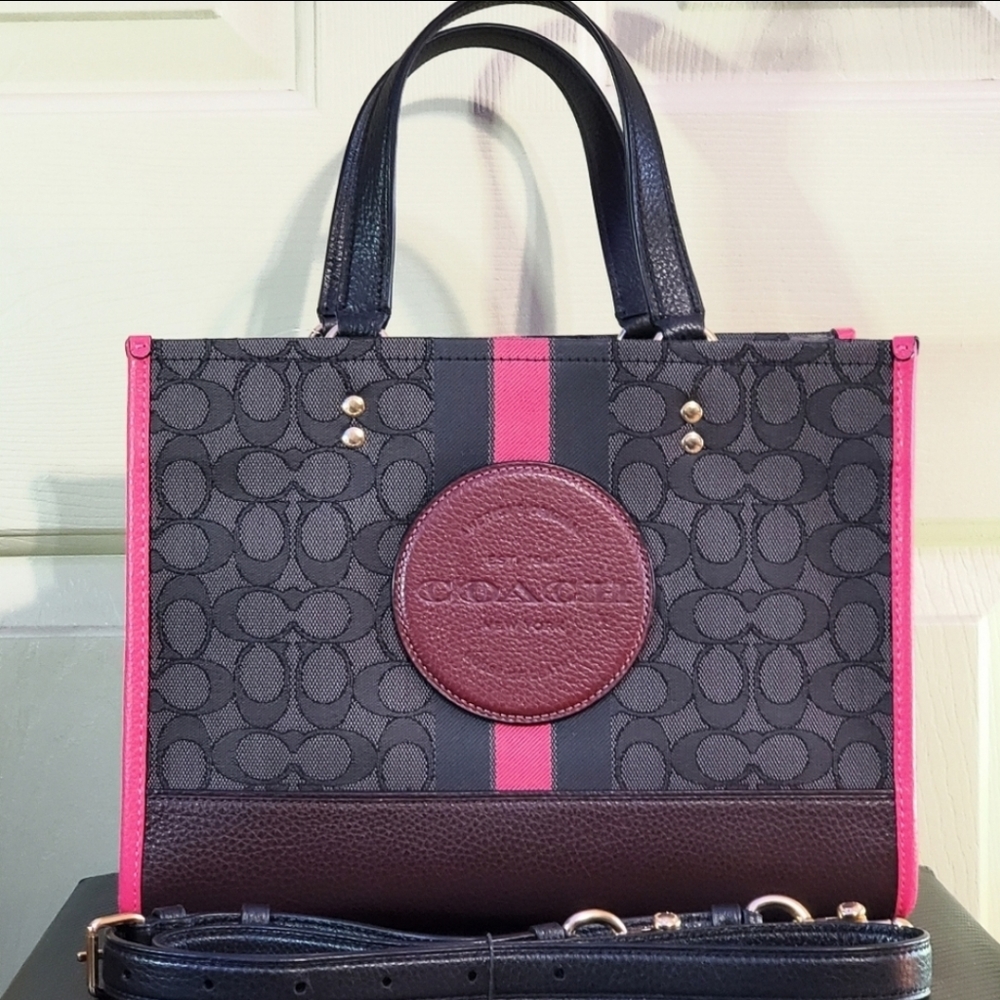 💥SOLD!!!💥NEW! Dempsey Carryall - Picture 1 of 6